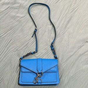 Rebecca Minkoff shoulder bag. Small interior capacity, magnetic closure